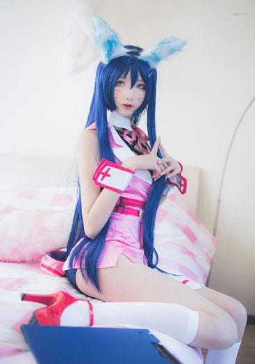 邻居美妇高耸呻吟迎合_720手机免费观看完整