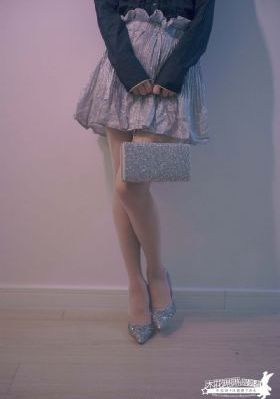 成人片黄网站色多多www女女_BD英语高清完整版播放