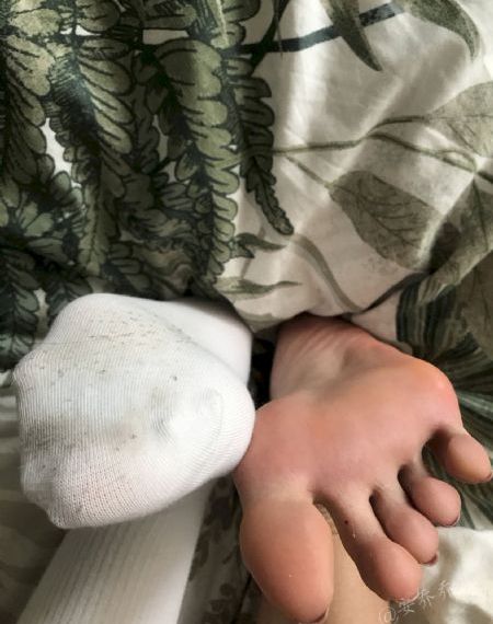 五月婷婷狠狠久久yy_蓝光完整版观看