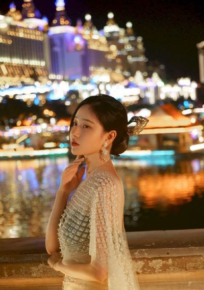 久久免费看_1080P高清免费观看