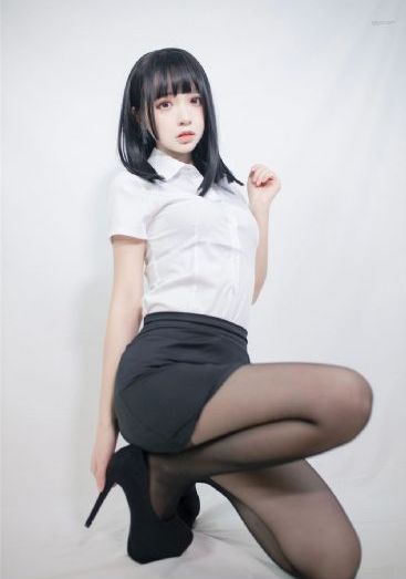 人人骚AV在线免费播放_韩国在线观看