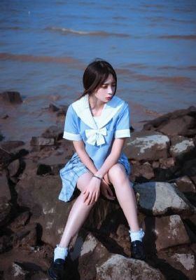 久草日韩精品暖暖的在线视频_720手机免费观看完整